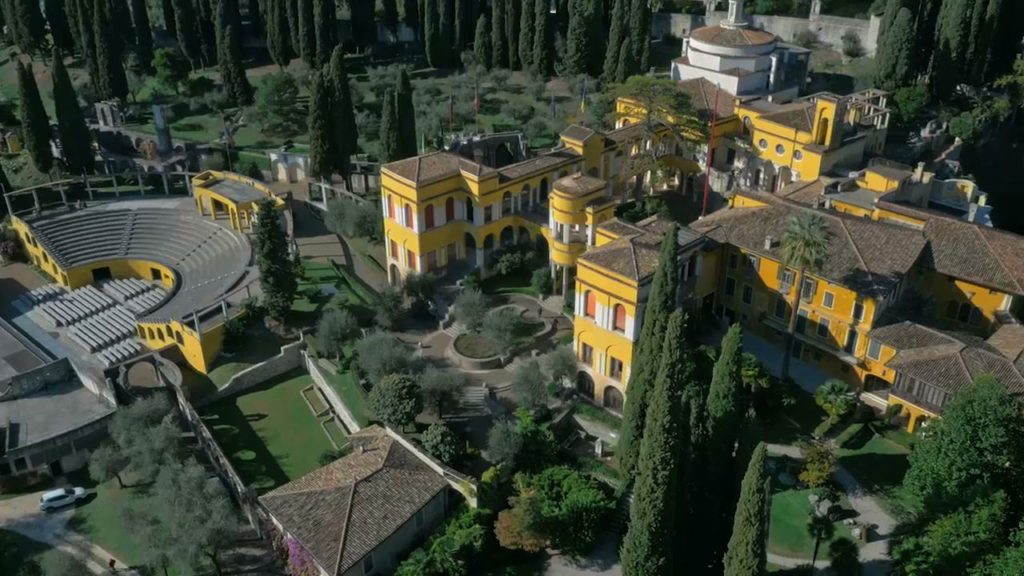il-vittoriale Visita al “ Vittoriale degli Italiani” e al “Museo del divino infante” di Gardone Riviera.